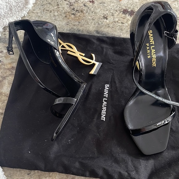 Black and gold YSL heels size 36 - Picture 4 of 4